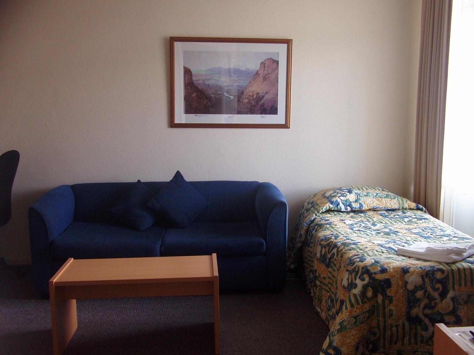 Redhill Cooma Motor Inn Экстерьер фото