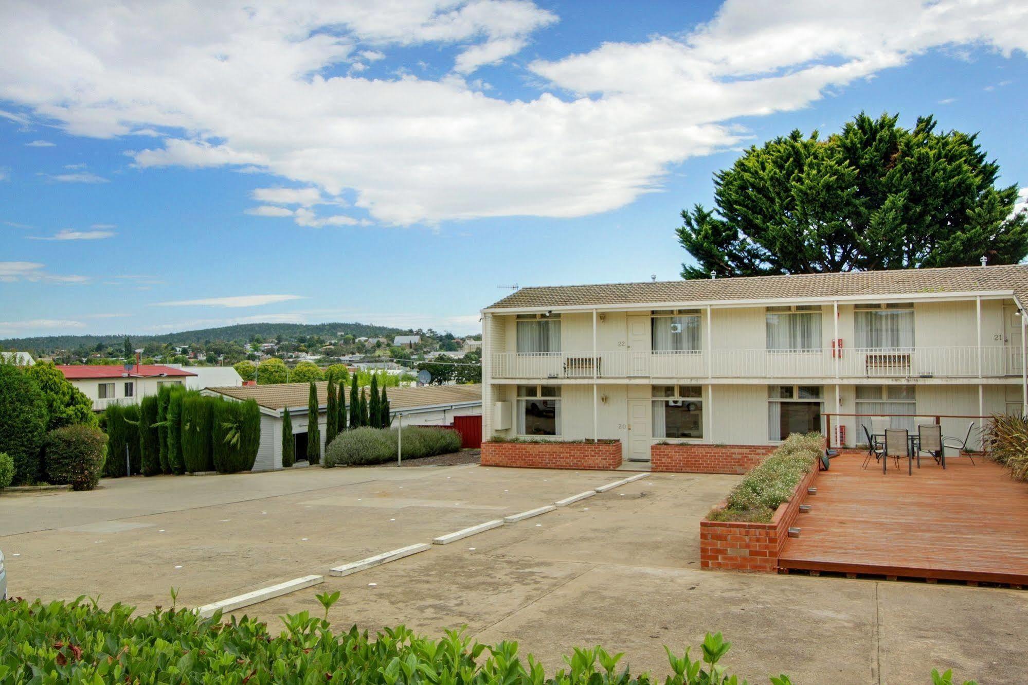 Redhill Cooma Motor Inn Экстерьер фото